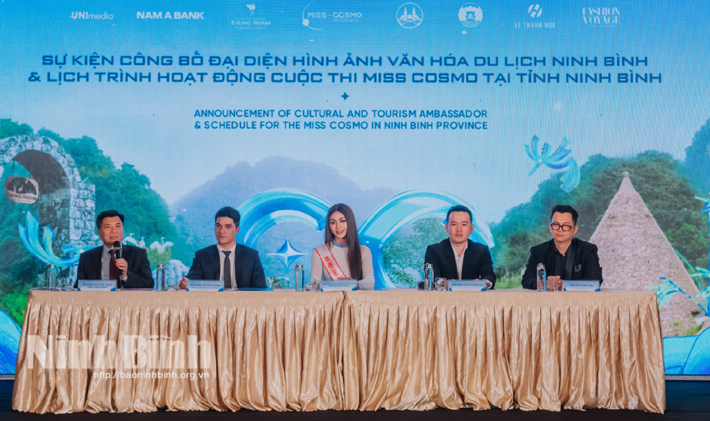 Miss Universo Vietnam Bui Thi Xuan Hanh quiere contribuir y utilizar su influencia para presentar y promover la cultura turística de Ninh Binh.