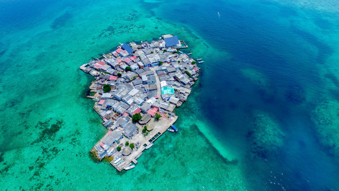 上空から見たサンタ・クルス・デル・イスロテ島。写真：ドキュメンタリー