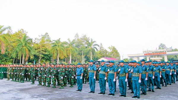 Armed forces of Vinh Long province uphold tradition, contribute talent, worthy of the title of Uncle Ho's soldiers. Photo: NGUYEN THINH