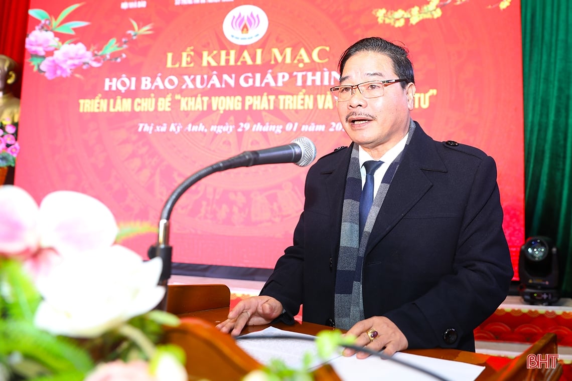 Hà Tĩnh khai mạc Hội báo Xuân Giáp Thìn 2024