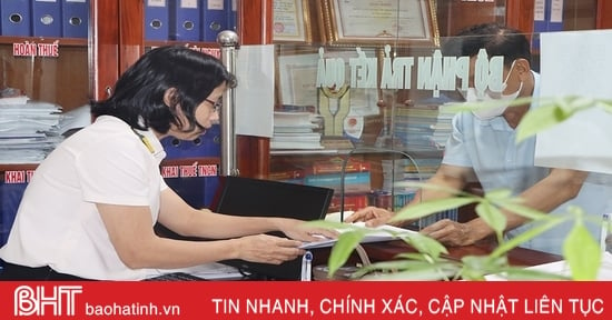 Ha Tinh Tax Department acts for business development