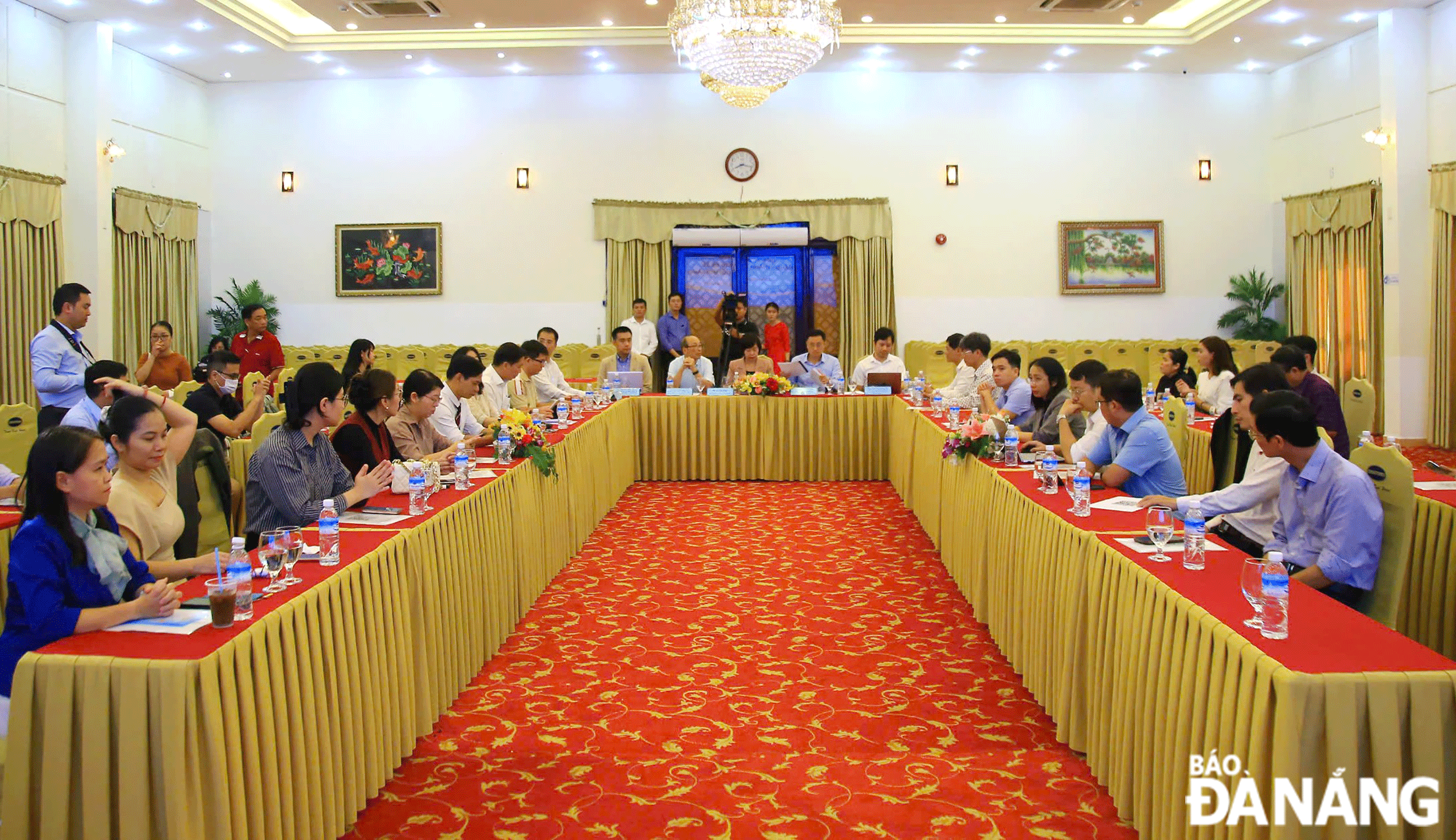 Escena del taller sobre la construcción del proyecto «Da Nang - Ciudad de la Innovación». Foto: CHIEN THANG