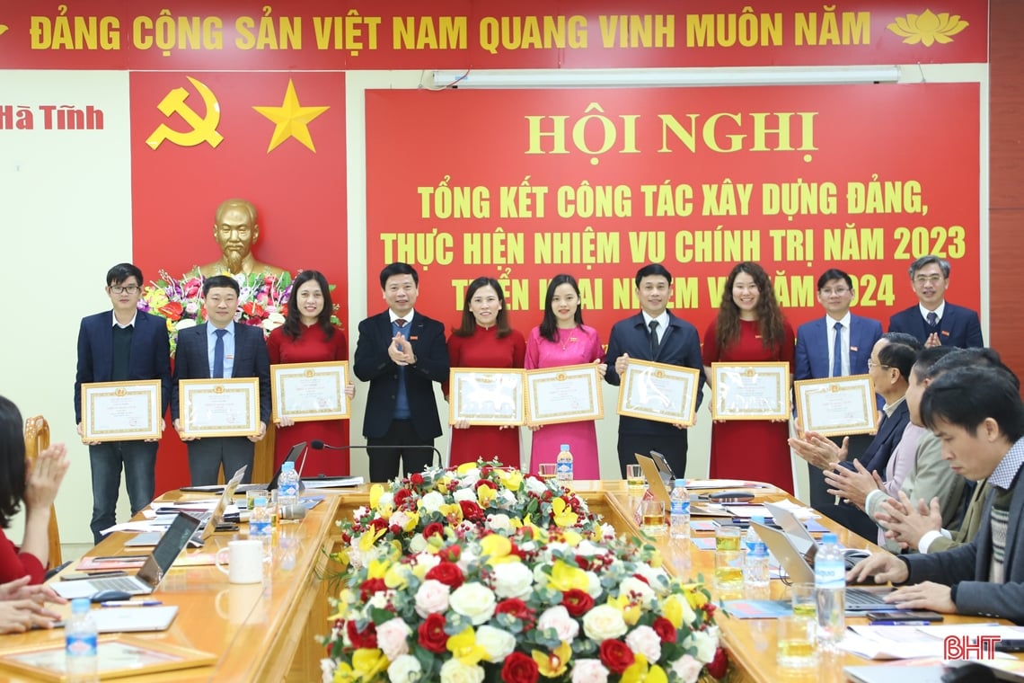 Báo Hà Tĩnh khẳng định vai trò trụ cột trong hệ thống cơ quan truyền thông của tỉnh