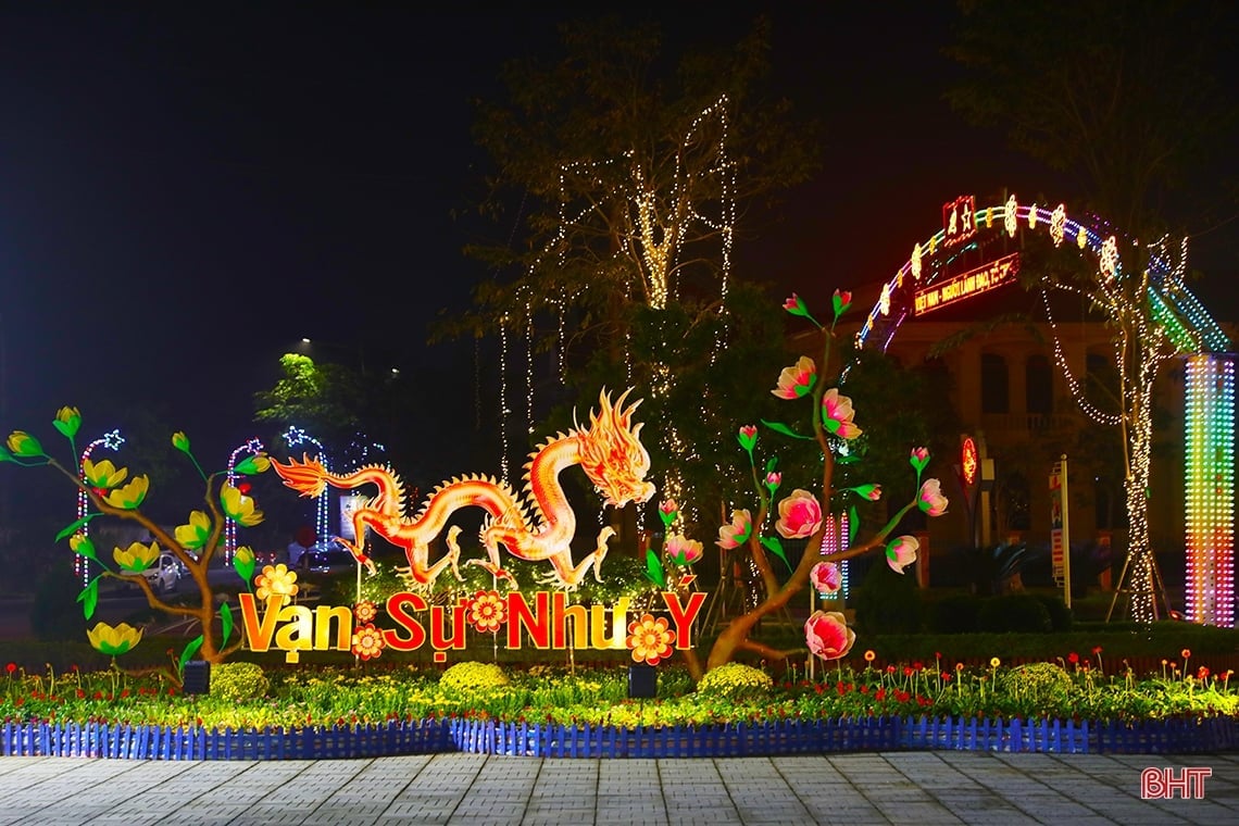 Der südliche Stadtbereich von Ha Tinh begrüßt den neuen Frühling in strahlendem Glanz