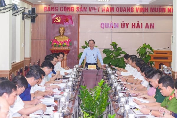 Quan tâm dành nguồn lực đầu tư để quận Hải An nâng cấp, hoàn thiện cơ sở hạ tầng giao thông, hạ tầng đô thị