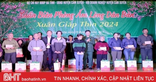 Bí thư Tỉnh ủy tham dự chương trình “Xuân biên phòng ấm lòng dân bản” 