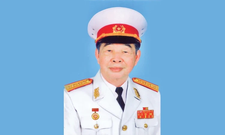 Funeral announcement of General Nguyen Quyet