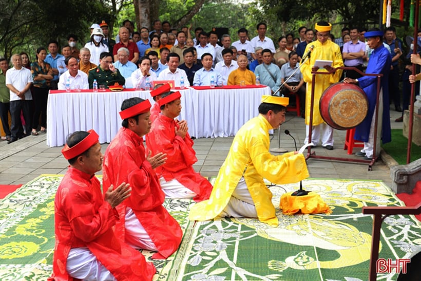 Tổ chức dâng hương, lễ tế Đại danh y Lê Hữu Trác