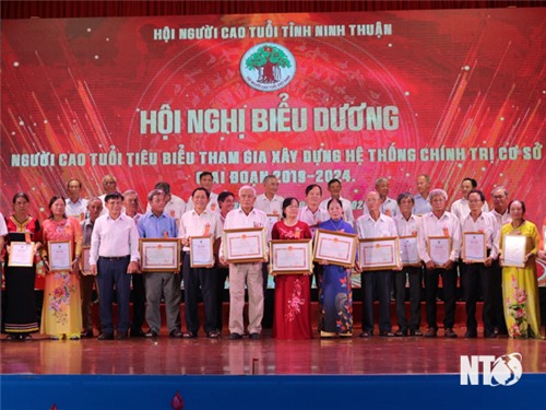 NTO - Hội nghị biểu dương Người cao tuổi tiêu biểu tham gia xây dựng hệ thống chính trị cơ sở giai đoạn 2019