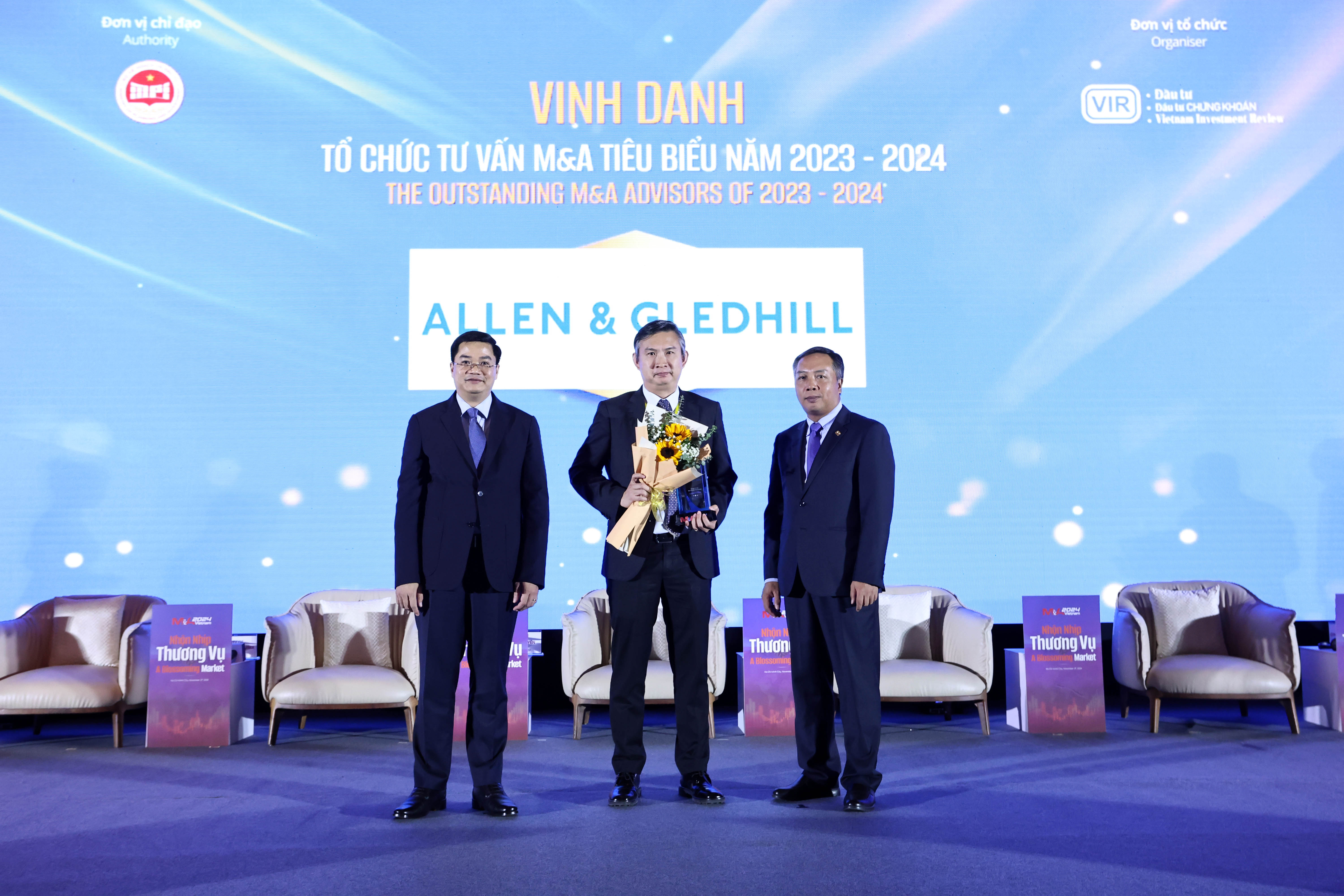 Allen & Gledhill Law Firm (Vietnam) was honored as a typical M&A consulting organization at M&A Vietnam Forum 2024.