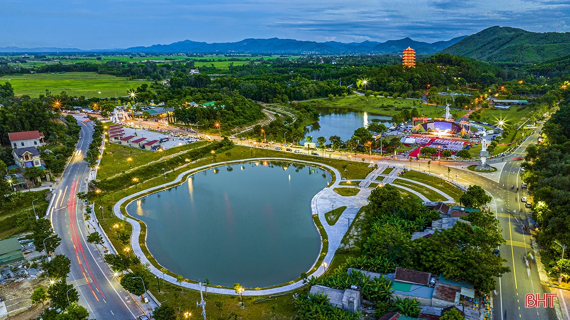 15 fotografías premiadas y videoclips impresionantes sobre el turismo en Ha Tinh