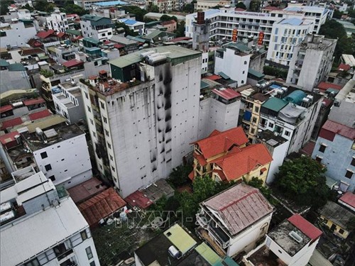 Strengthening management of construction order and fire prevention and fighting in multi-storey individual houses