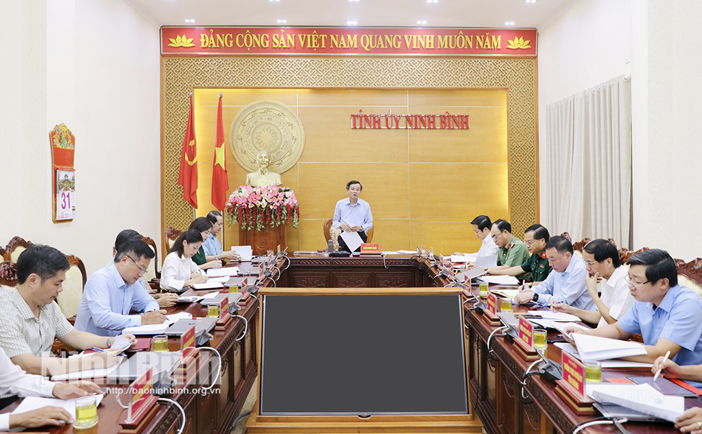 Thường trực Tỉnh ủy triển khai nhiệm vụ trọng tâm công tác tháng 8