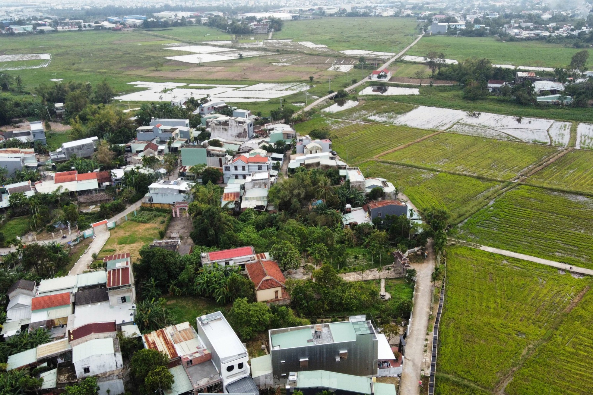 ความงามโบราณของหมู่บ้านร้อยปีใจกลางเมืองสมัยใหม่ ภาพที่ 22