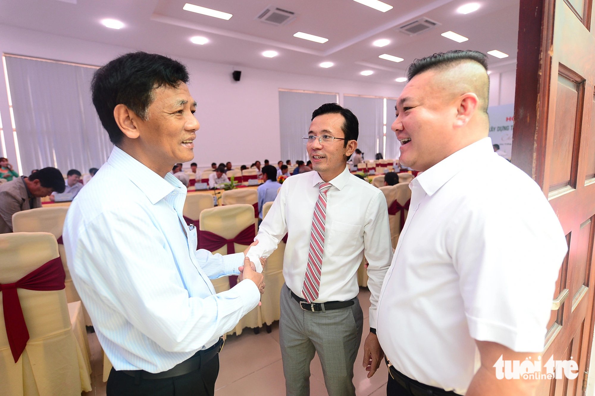 Mehr als 150 Gäste nahmen am Workshop zum Aufbau einer nationalen Marke für vietnamesischen Reis teil – Foto 1.