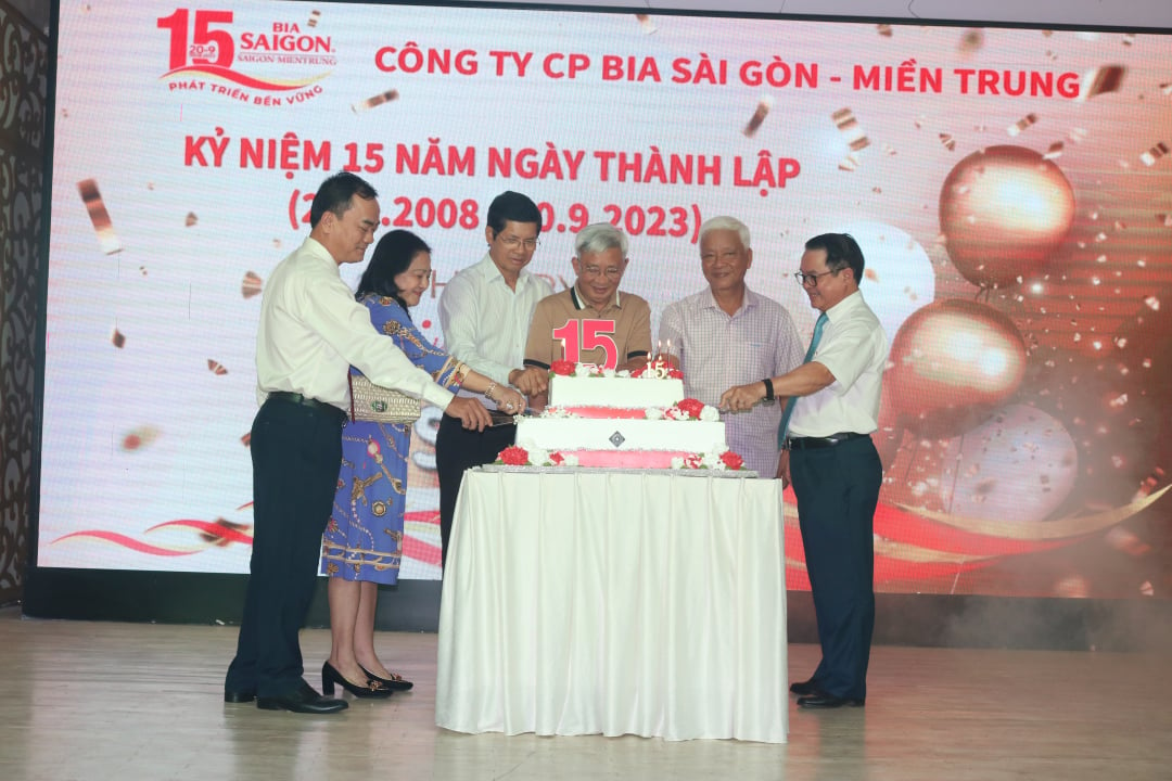 Công ty Cổ phần Bia Sài Gòn – Miền Trung: Sản xuất và tiêu thụ gần 2,3 tỷ lít bia và sản phẩm đồ uống các loại