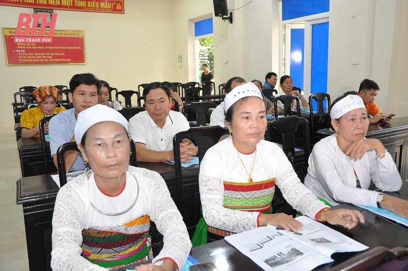 Bồi dưỡng chuyên môn, nghiệp vụ, truyền dạy văn hóa phi vật thể tại huyện Như Thanh