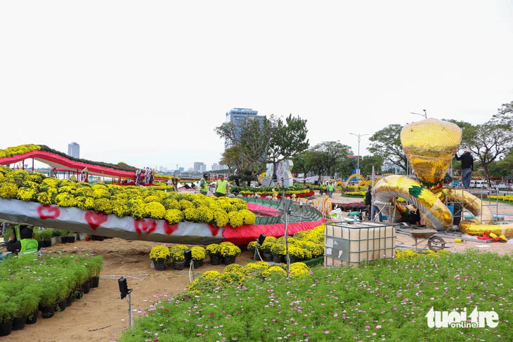 Impressive snake mascot about to 'debut' in Da Nang - Photo 5.