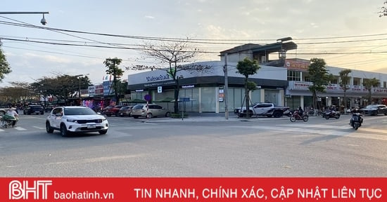 Muchas carreteras alrededor del área de mercado de la ciudad de Ha Tinh están a punto de ser renovadas y mejoradas.