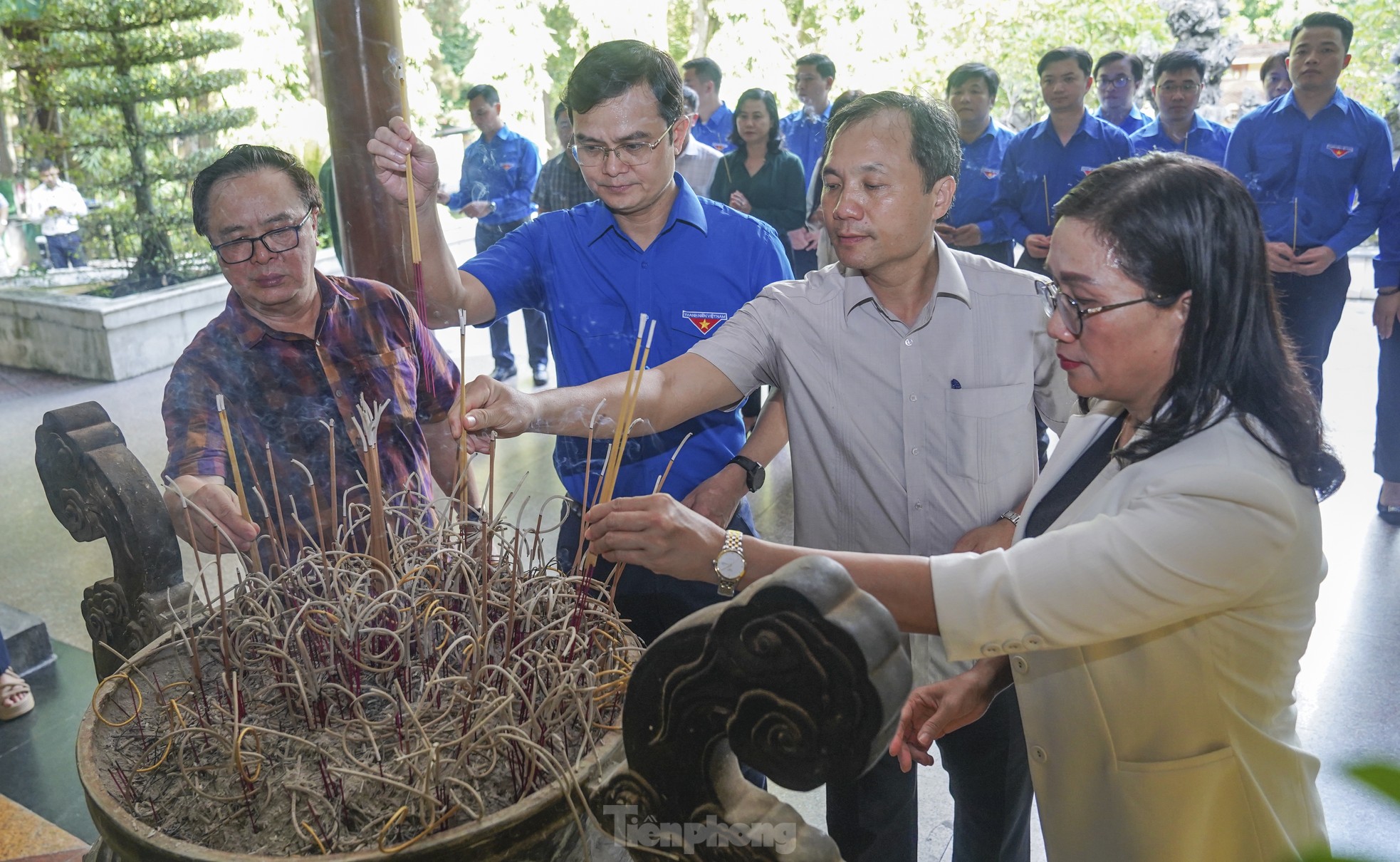 Trao tặng công trình thanh niên tại Khu tưởng niệm anh Lý Tự Trọng ảnh 9