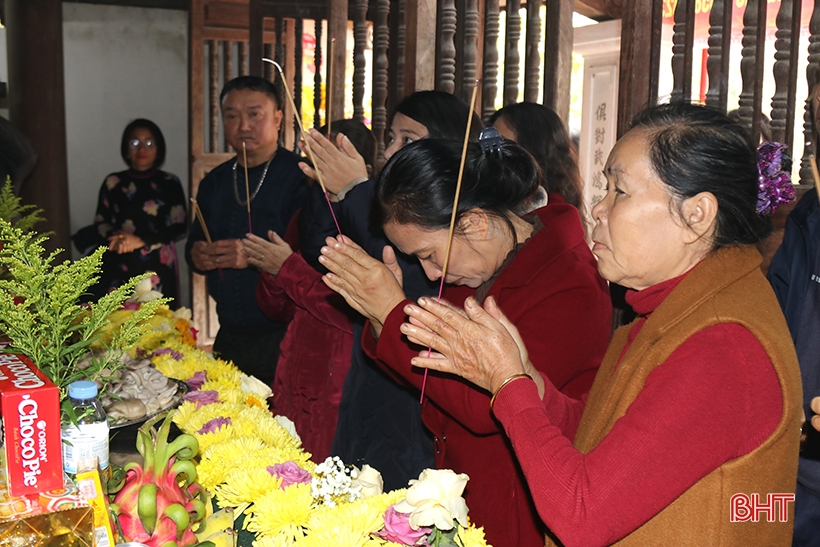 Solemne 165 aniversario de la muerte del célebre Nguyen Cong Tru