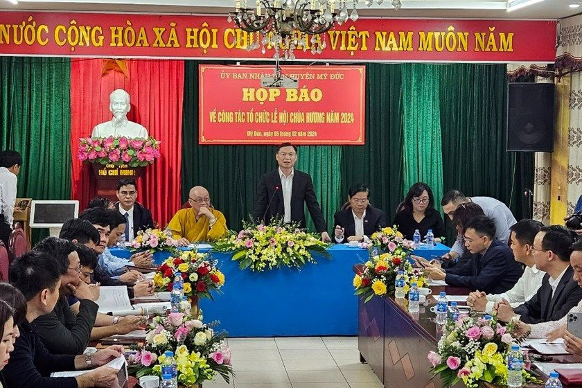 Huong Pagoda will use electronic tickets and electric cars from the 2024 festival season