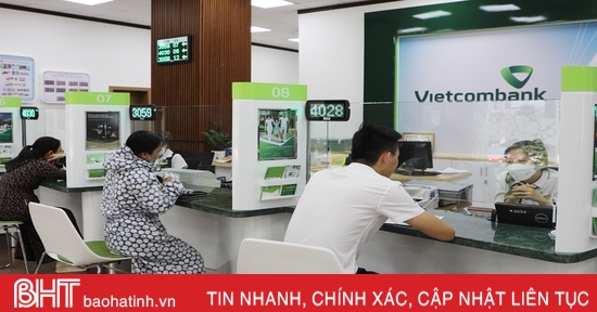 Lãi suất huy động vốn ngân hàng tiếp tục giảm