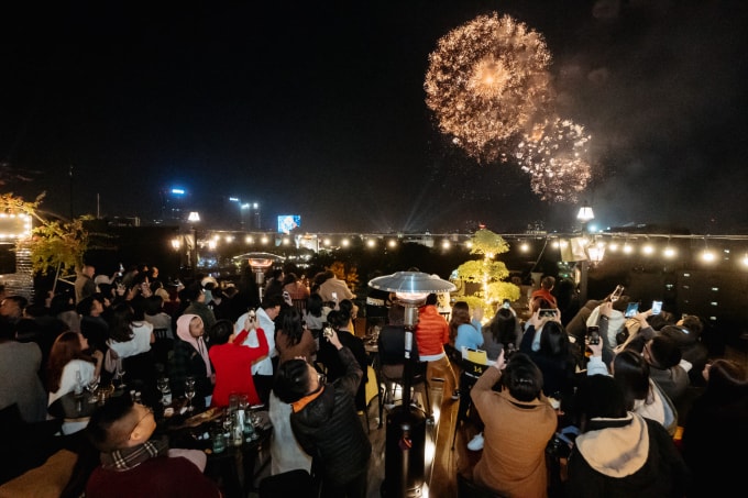 Lieux recommandés pour regarder les feux d'artifice du Nouvel An à Hanoi, Ho Chi Minh-Ville et Da Nang