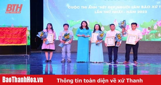 Algunos momentos destacados del concurso fotográfico “La belleza de los periodistas de Thanh Hoa” a lo largo de dos temporadas