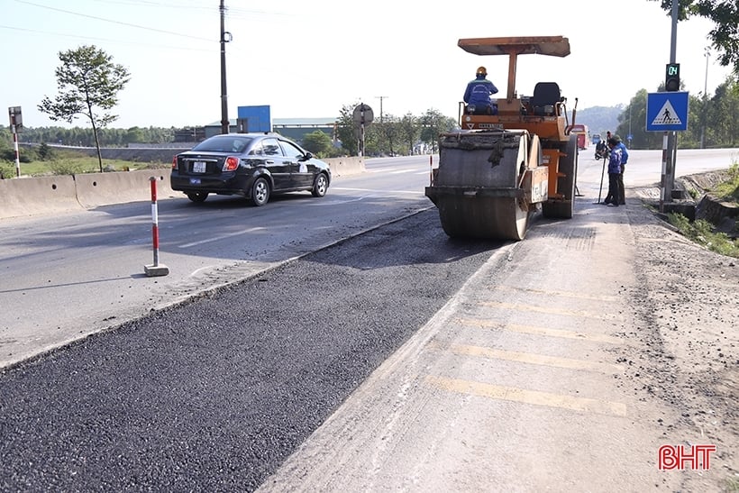 Cienco 4 repara 46.600 m2 de daños en la Carretera Nacional 1 a través de Ha Tinh