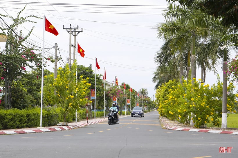 Ha Tinh Fatherland Front inherits glorious tradition