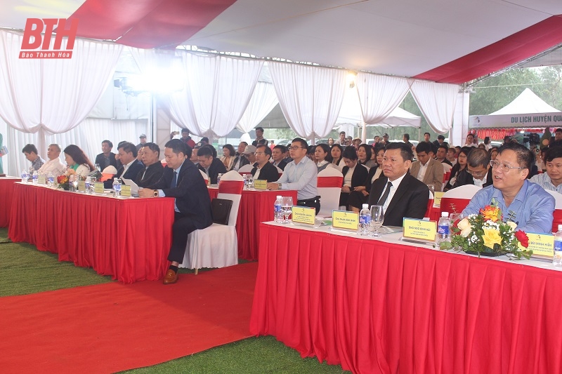 Se anuncian 12 recorridos a pie por el bosque en los distritos montañosos de la provincia de Thanh Hoa.