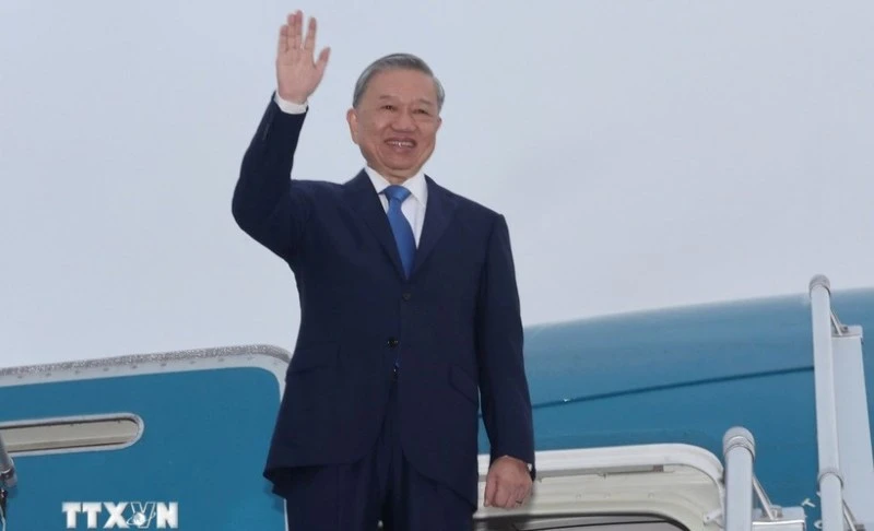 El Secretario General y Presidente To Lam parte para visitas de Estado a Mongolia e Irlanda; Asistir a la XIX Cumbre de la Francofonía y realizar una visita oficial a la República Francesa