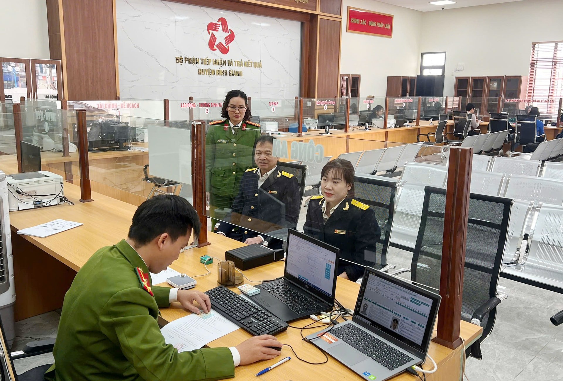 Peak of granting electronic identification to agencies and organizations from January 25