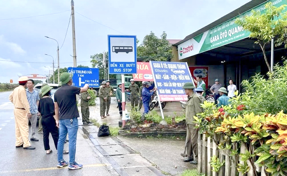 Đảm bảo hành lang an toàn giao thông