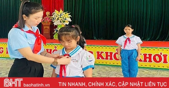 Cô tổng phụ trách đội giàu nhiệt huyết và sáng tạo