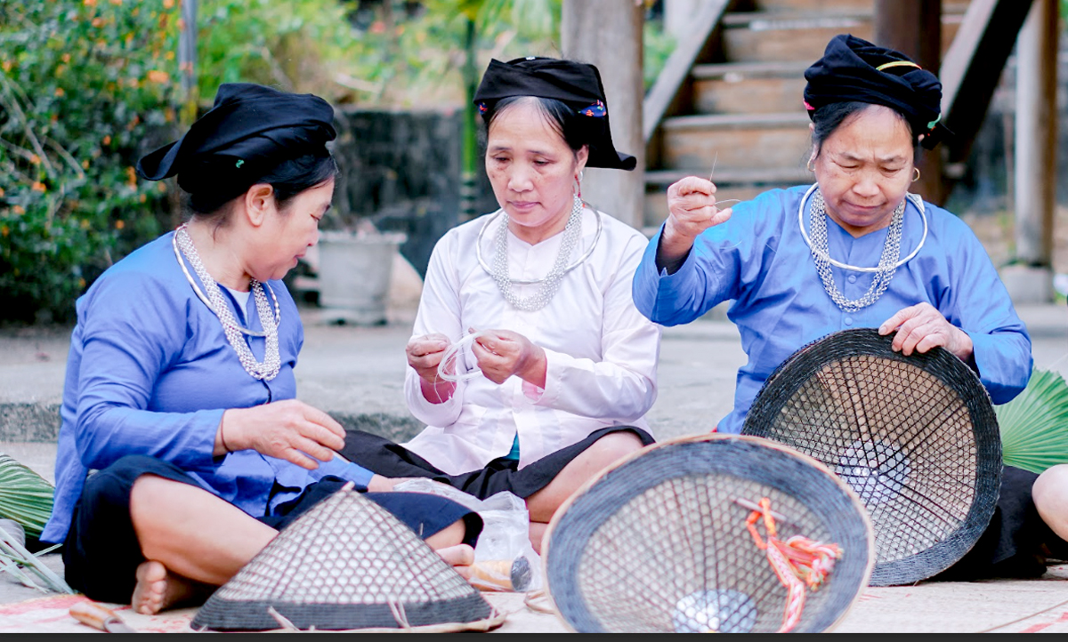 Nón lá Hai mê, niềm tự hào của người dân Xuân Giang