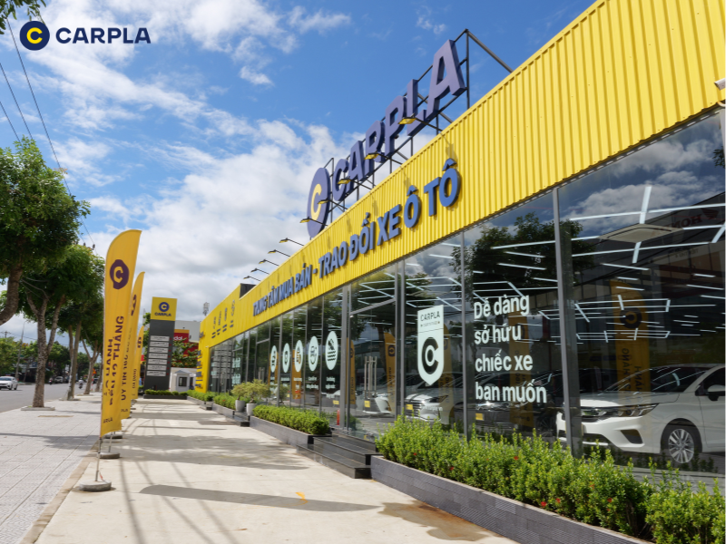 Used car exchange service at Carpla