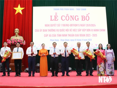 Annonce de la résolution du Comité permanent de l'Assemblée nationale sur l'aménagement des unités administratives au niveau des communes de la province de Ninh Thuan pour la période 2023-2025