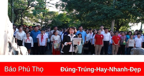 Đoàn đại biểu Cuộc thi Đại sứ Văn hóa đọc dâng hương tri ân công đức các Vua Hùng