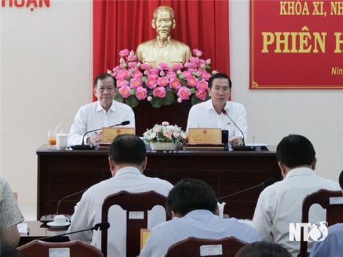 省人民評議会常務委員会は第41回会議を開催した。