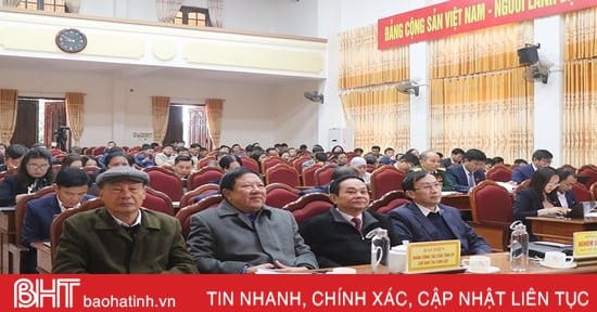 HĐND huyện Kỳ Anh, Can Lộc xem xét, ban hành nhiều nghị quyết quan trọng