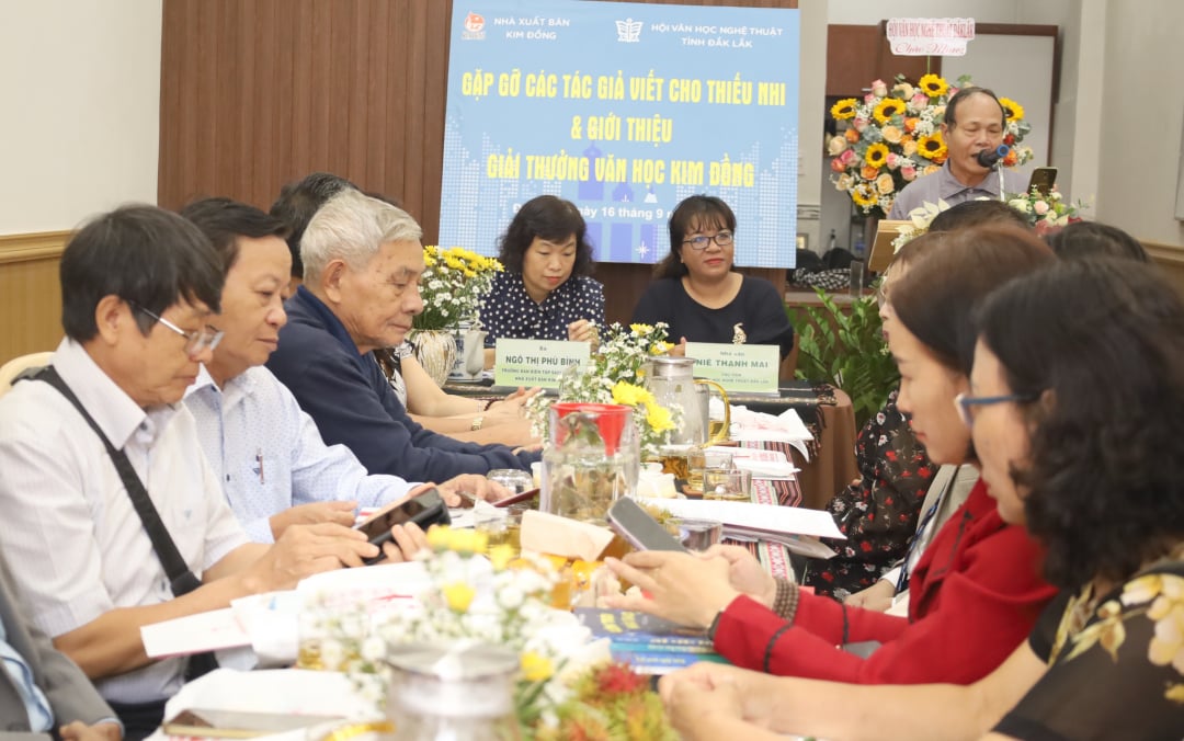 Giới thiệu Giải thưởng Văn học Kim Đồng tại Đắk Lắk