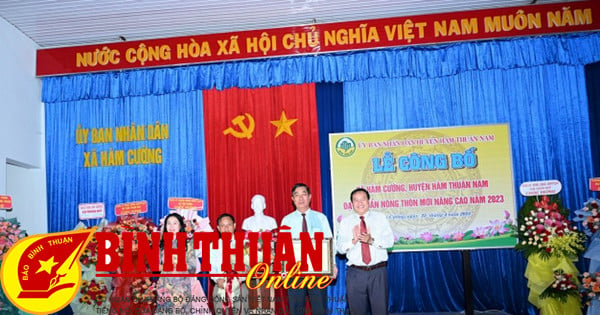 Hàm Cường - Hàm Thuận Nam: Nhận bằng đạt chuẩn nông thôn mới nâng cao