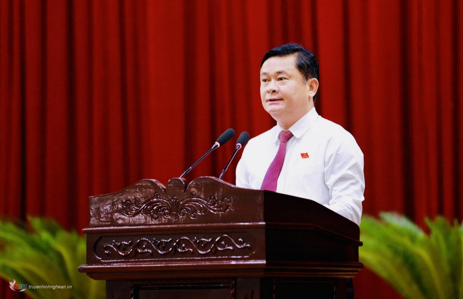 Provincial Party Secretary, Chairman of the Provincial People's Council Thai Thanh Quy delivered a concluding speech at the question and answer session.