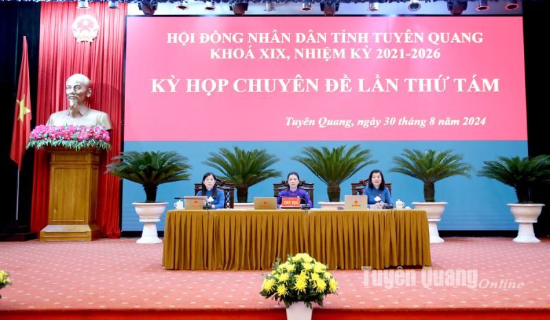 Kỳ họp chuyên đề lần thứ tám HĐND tỉnh thông qua nhiều nội dung quan trọng