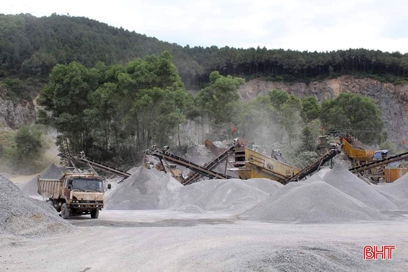 Ha Tinh geht „streng“ gegen Verstöße bei der Mineraliengewinnung vor