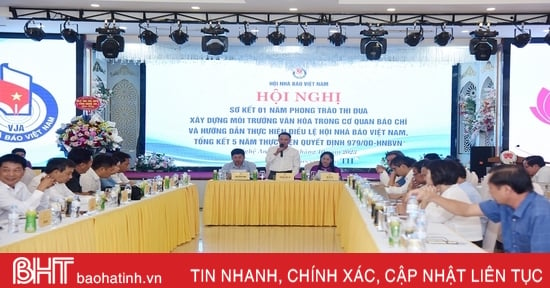 Đẩy mạnh phong trào thi đua xây dựng môi trường văn hóa trong cơ quan báo chí