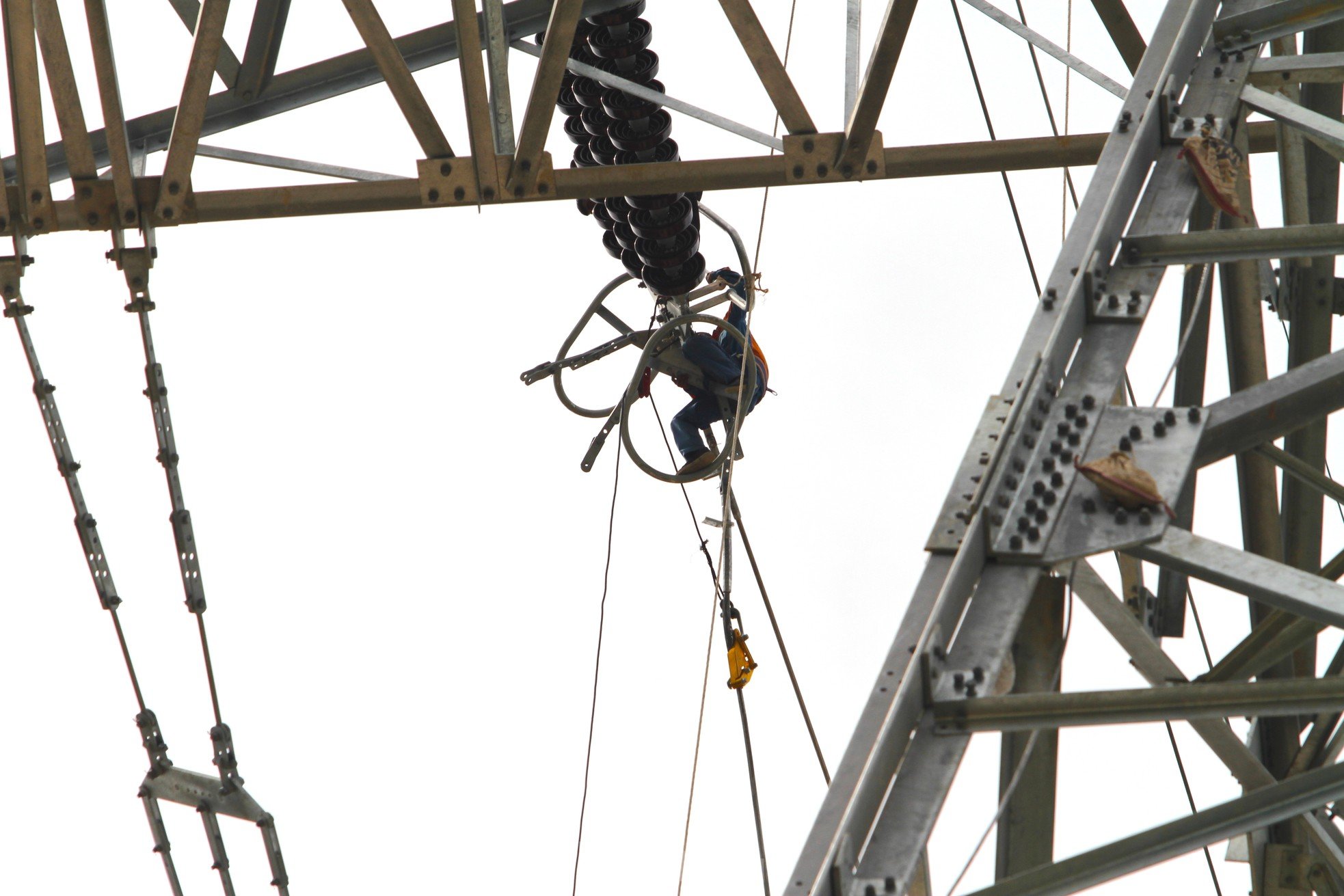 Los últimos días en el sitio de construcción del circuito 3 de la línea de 500 kV en Nghe An foto 9