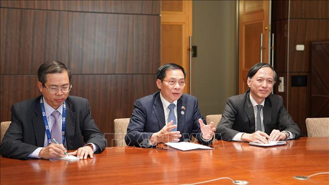 사진 설명